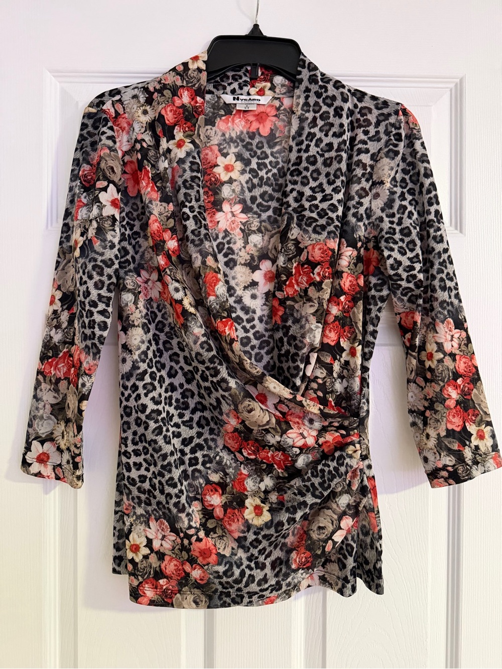 NY Collection Black Floral & Leopard Wrap Tunic Top